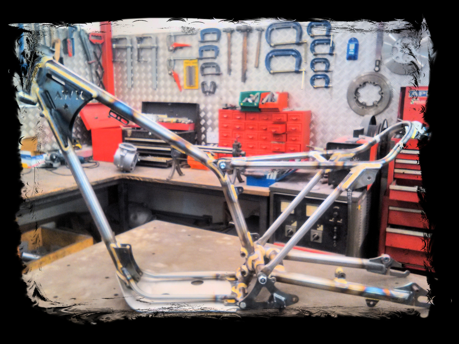 Bantam frame